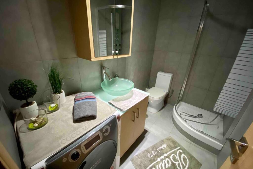 Hitech Appartment Amaliada Luaran gambar
