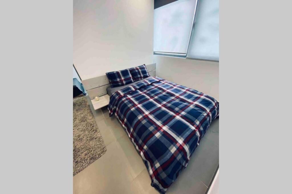 Hitech Appartment Amaliada Luaran gambar